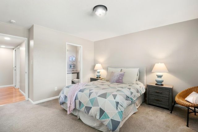 1237 58th Ave, Sacramento, CA 95831