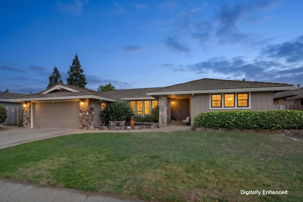 1237 58th Ave, Sacramento, CA 95831