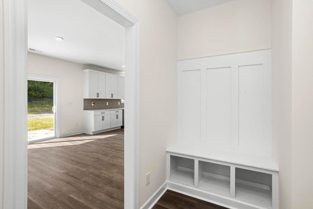 5031 Salient Dr, Spring Hill, TN 37174