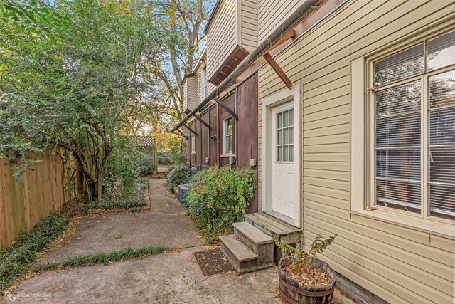 927 Boulevard Street, Shreveport, LA 71104