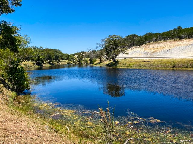139 cattlemans crossing, Kerrville, TX 78028