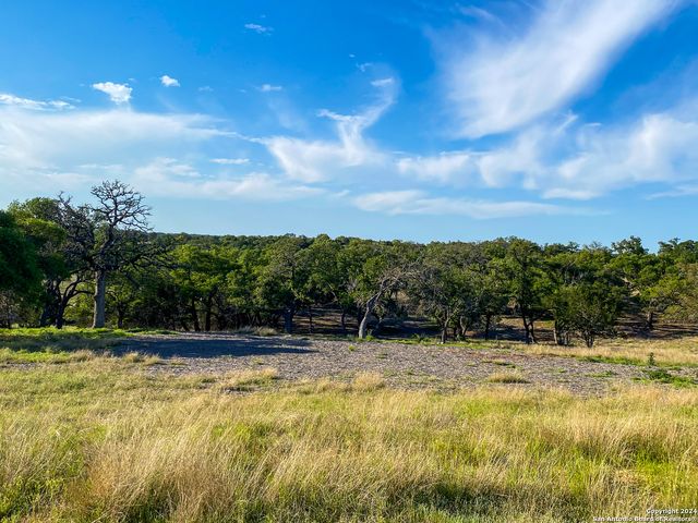 139 cattlemans crossing, Kerrville, TX 78028