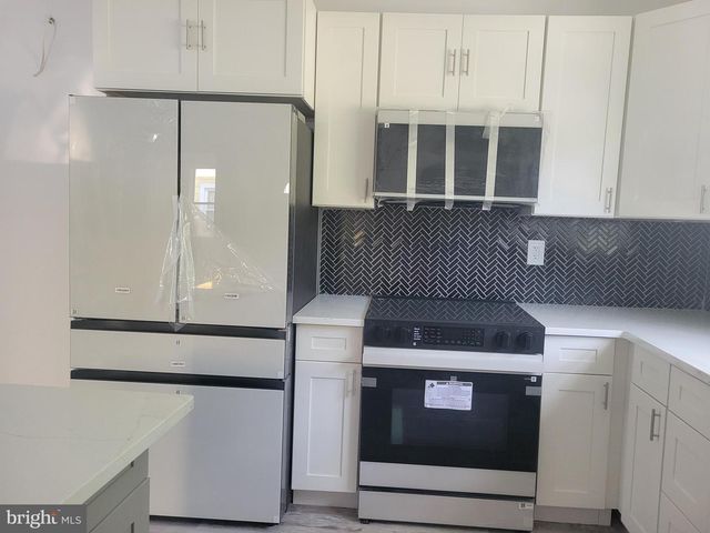 106 E ARCTIC AVE, Minotola, NJ 08341