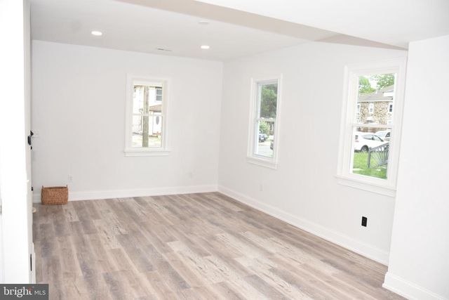 106 E ARCTIC AVE, Minotola, NJ 08341