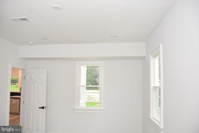 106 E ARCTIC AVE, Minotola, NJ 08341