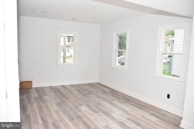 106 E ARCTIC AVE, Minotola, NJ 08341
