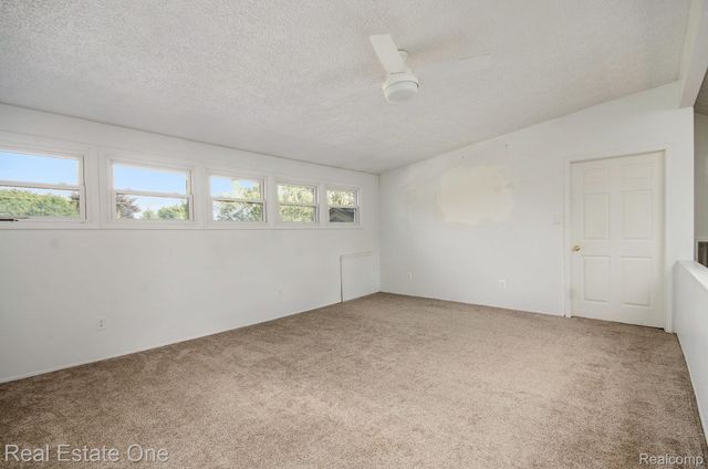 35238 Moravian Drive, Sterling Heights, MI 48312