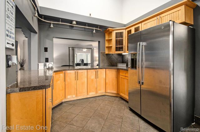 35238 Moravian Drive, Sterling Heights, MI 48312