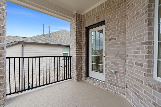 2027 Emerald Cove Drive, Richmond, TX 77469