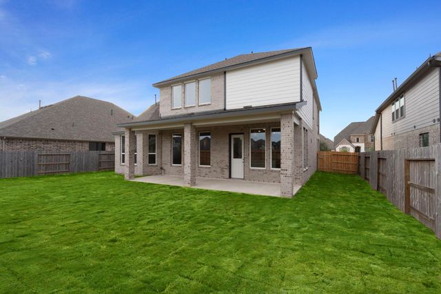 2027 Emerald Cove Drive, Richmond, TX 77469