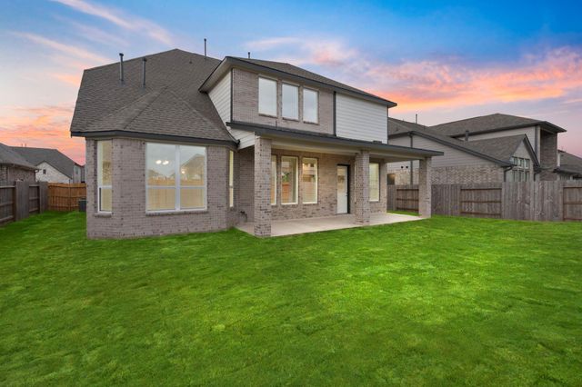 2027 Emerald Cove Drive, Richmond, TX 77469