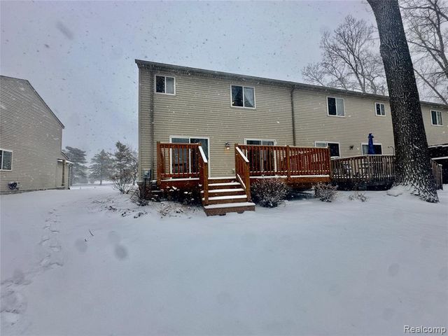 1306 Jay Street, Waterford, MI 48327