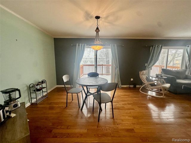 1306 Jay Street, Waterford, MI 48327