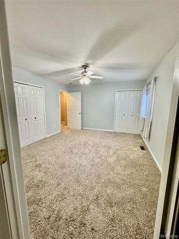 1306 Jay Street, Waterford, MI 48327