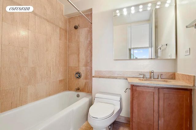 350 W 50th St Apt 10E, New York City, NY 10019