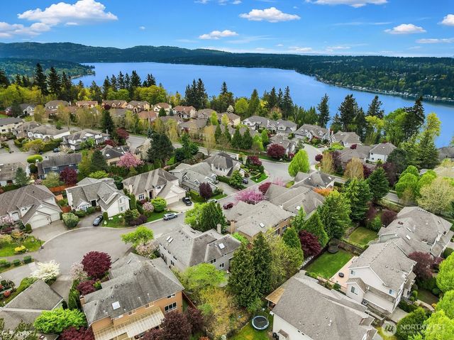 20522 NE 23rd Court, Sammamish, WA 98074