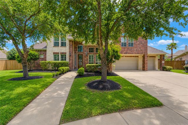1335 Altavilla Lane, League City, TX 77573