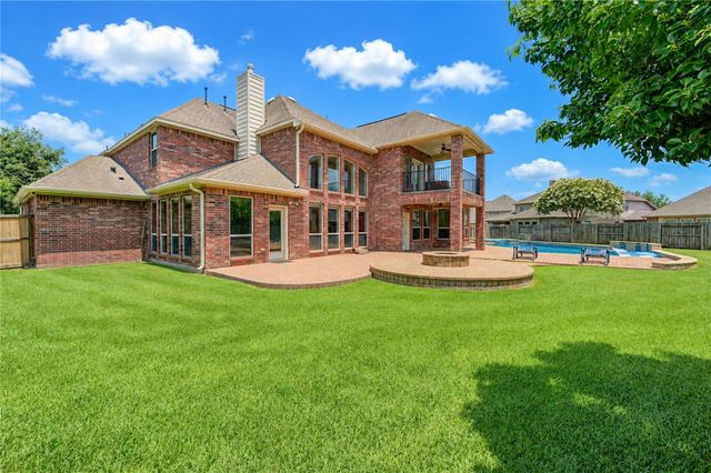1335 Altavilla Lane, League City, TX 77573