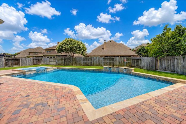 1335 Altavilla Lane, League City, TX 77573