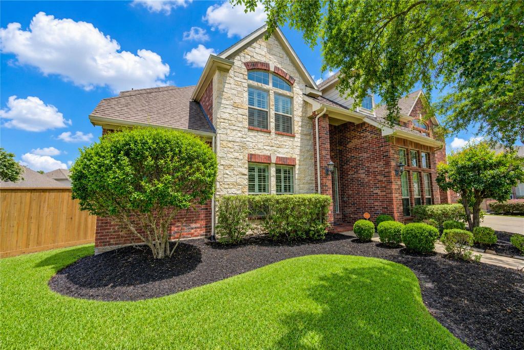 1335 Altavilla Lane, League City, TX 77573