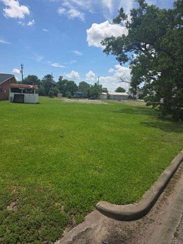 0 N Main And 0 Main Street Street, Houston, TX 77022