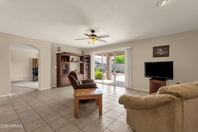 4507 E GATEWOOD Road, Phoenix, AZ 85050