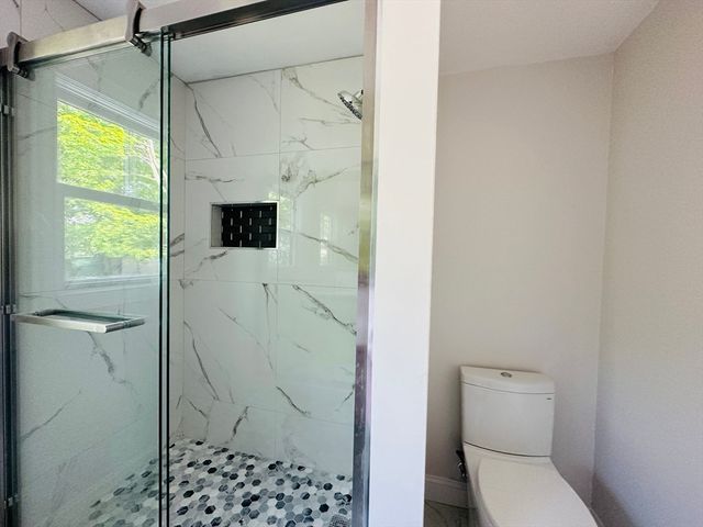 123 Oxford Road 123, Newton, MA 02459
