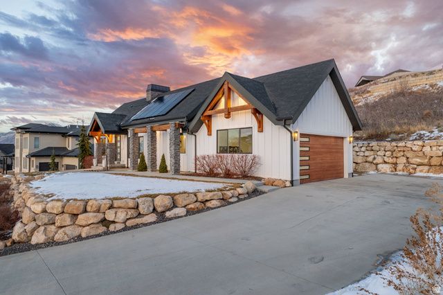 2613 S SPANISH OAKS DR, Spanish Fork, UT 84660