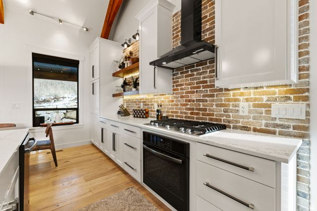 2613 S SPANISH OAKS DR, Spanish Fork, UT 84660