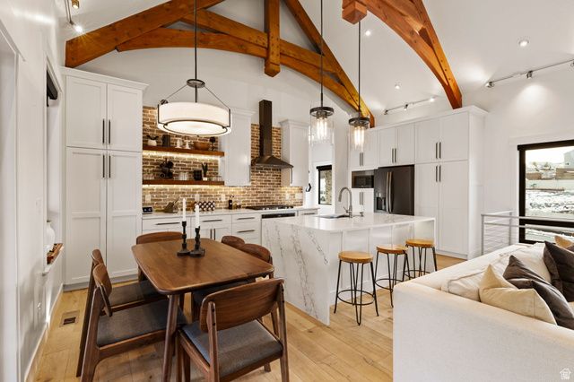 2613 S SPANISH OAKS DR, Spanish Fork, UT 84660