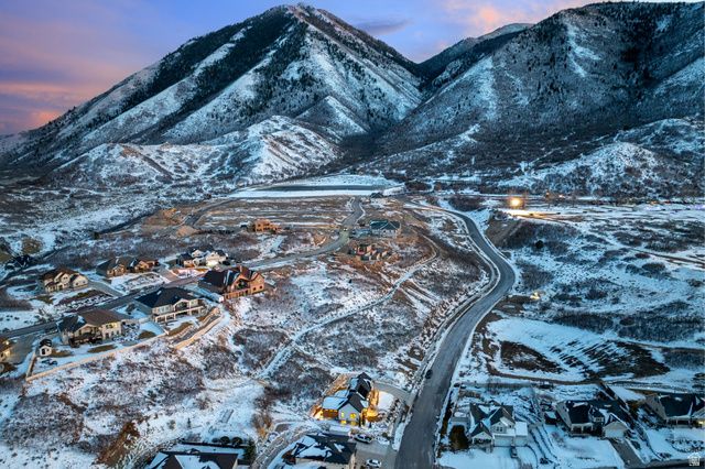 2613 S SPANISH OAKS DR, Spanish Fork, UT 84660