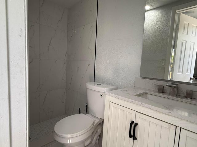 4904 Dillon Street C, Greenacres, FL 33463