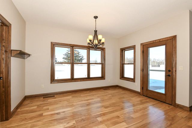 5125 Roamn WAY, Hartford, WI 53027