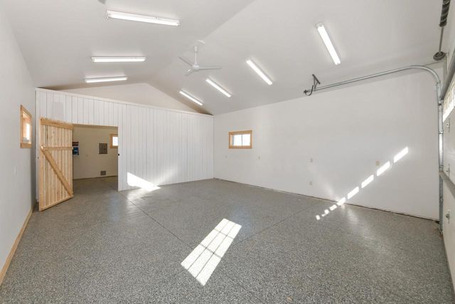 5125 Roamn WAY, Hartford, WI 53027