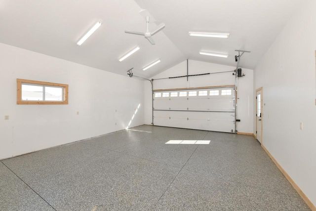 5125 Roamn WAY, Hartford, WI 53027