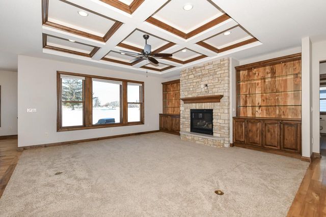 5125 Roamn WAY, Hartford, WI 53027