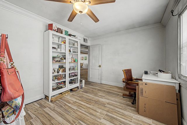 1830 E CLARENDON Avenue, Phoenix, AZ 85016