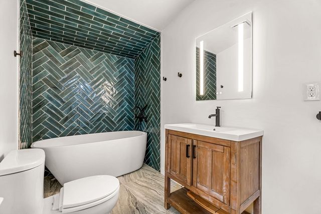 172 Tiffany Rd, Norwell, MA 02061