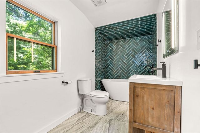 172 Tiffany Rd, Norwell, MA 02061