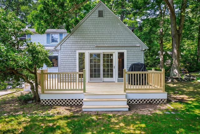 172 Tiffany Rd, Norwell, MA 02061