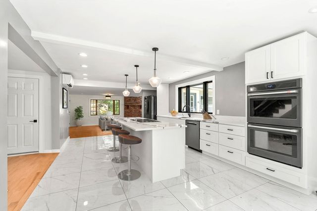 172 Tiffany Rd, Norwell, MA 02061