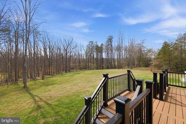 301 KINGDOM DR, Fredericksburg, VA 22406