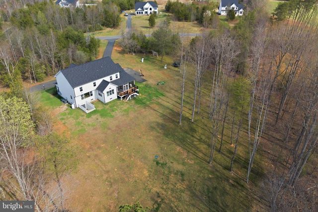 301 KINGDOM DR, Fredericksburg, VA 22406
