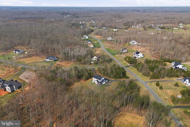 301 KINGDOM DR, Fredericksburg, VA 22406