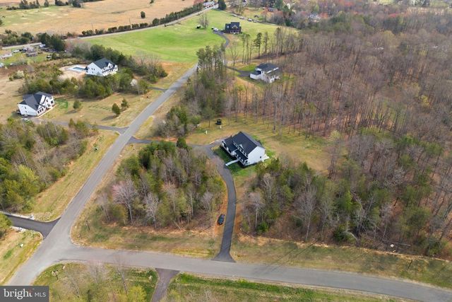 301 KINGDOM DR, Fredericksburg, VA 22406