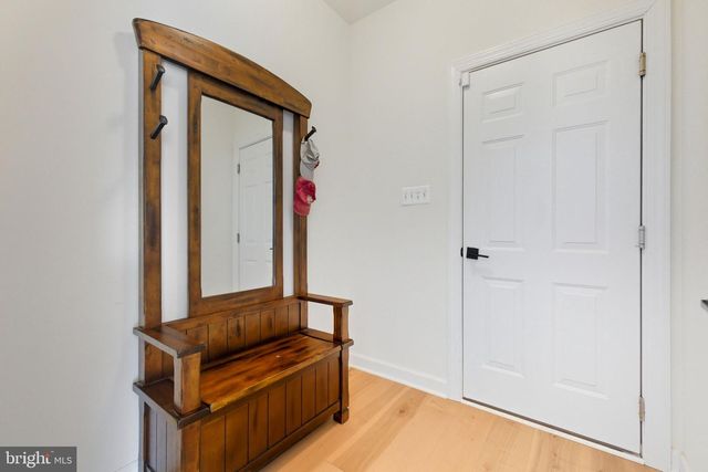 301 KINGDOM DR, Fredericksburg, VA 22406