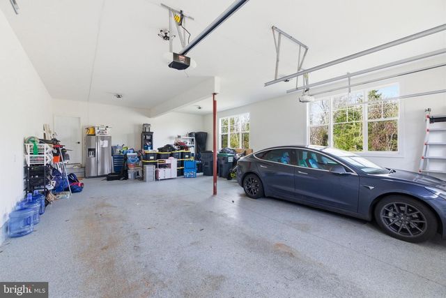 301 KINGDOM DR, Fredericksburg, VA 22406