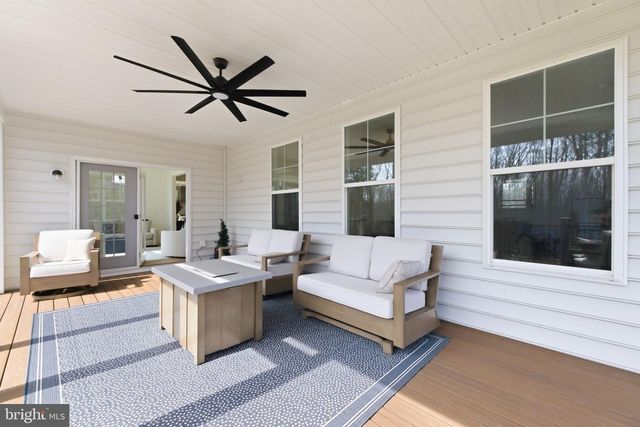 301 KINGDOM DR, Fredericksburg, VA 22406