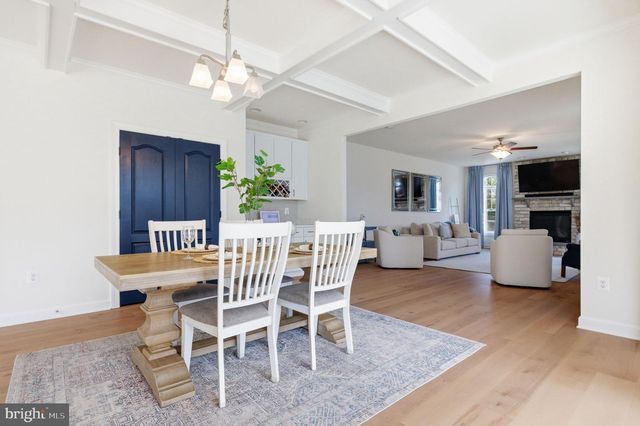 301 KINGDOM DR, Fredericksburg, VA 22406