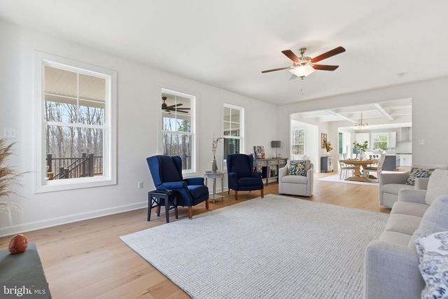 301 KINGDOM DR, Fredericksburg, VA 22406